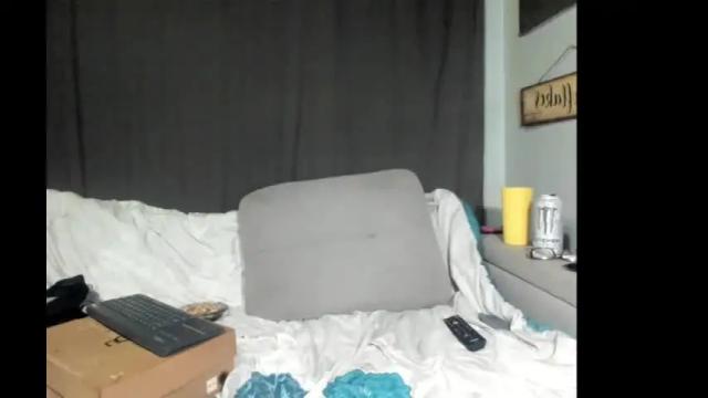 Image 4 of roxihazeleyes Stream on Chaturbate on 6 days ago