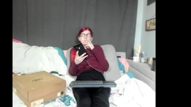 Image 3 of roxihazeleyes Stream on Chaturbate on 4 days ago