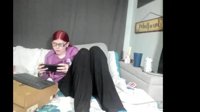 Image 12 of roxihazeleyes Stream on Chaturbate on 1 day ago
