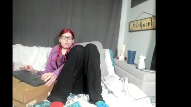 Image 2 of roxihazeleyes Stream on Chaturbate on 1 day ago