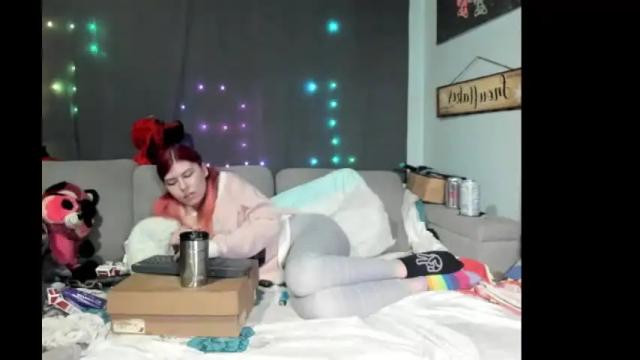 Thumbnail 2, roxihazeleyes's Stream at Chaturbate, 1 month ago