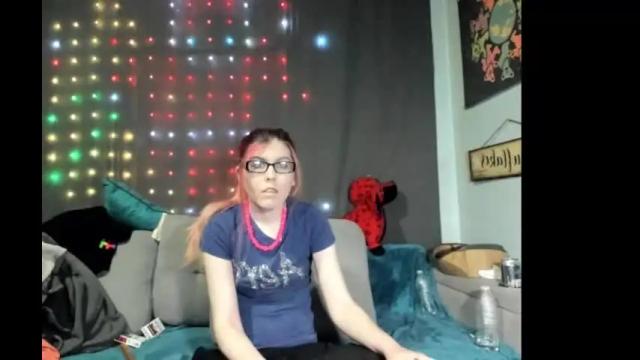 Thumbnail 3, roxihazeleyes's Stream at Chaturbate, 3 days ago