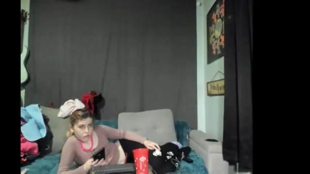 Thumbnail 3, roxihazeleyes's Stream at Chaturbate, 1 month ago