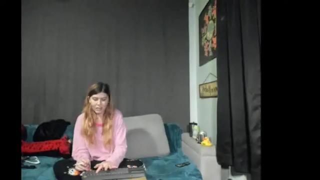 Thumbnail 1, roxihazeleyes's Stream at Chaturbate, 1 month ago