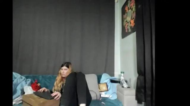 Image 6 of roxihazeleyes Stream on Chaturbate on 1 month ago