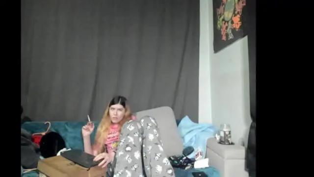 Image 3 of roxihazeleyes Stream on Chaturbate on 20 days ago