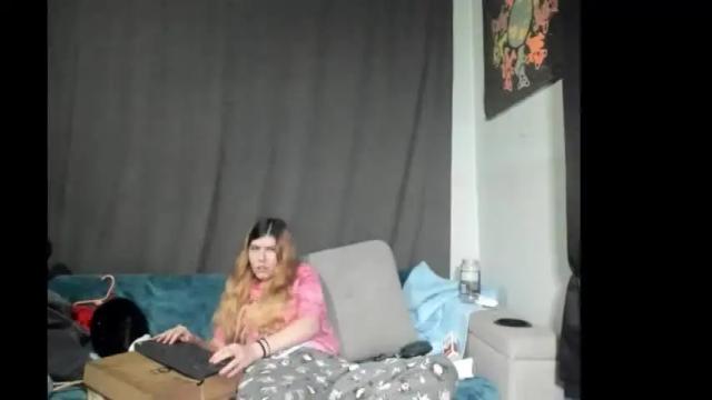 Image 6 of roxihazeleyes Stream on Chaturbate on 20 days ago