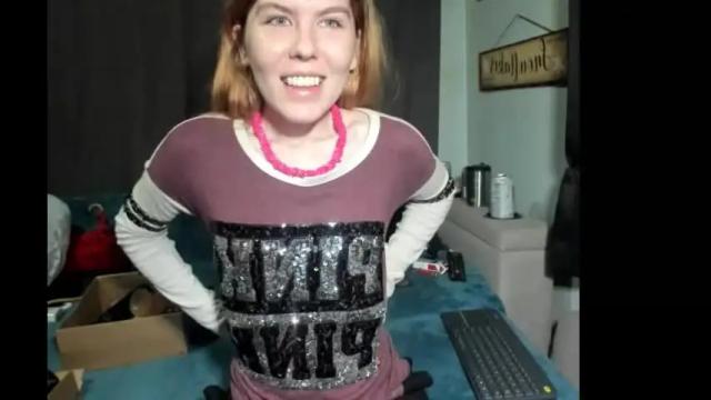 Image 4 of roxihazeleyes Stream on Chaturbate on 20 days ago