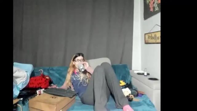 Thumbnail 1, roxihazeleyes's Stream at Chaturbate, 13 hours ago