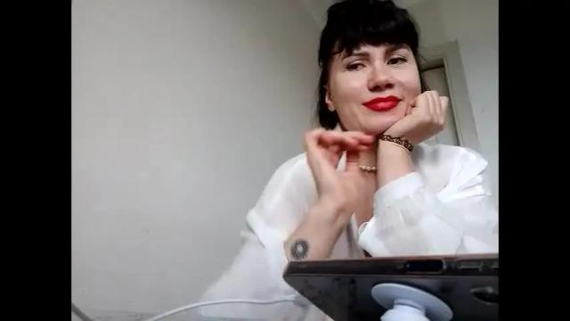 Image 3 of roxolanaa_sexy Stream on Chaturbate on 2 months ago