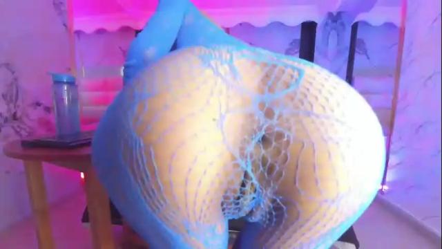 Image 4 of roxx_xanne_ Stream on Chaturbate on 6 days ago