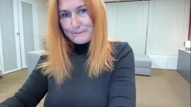 Image 12 of roxxxco Stream on Chaturbate on 16 days ago