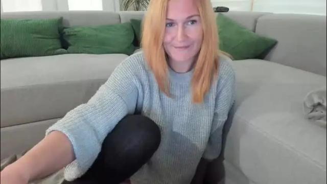 Image 7 of roxxxco Stream on Chaturbate on 27 days ago