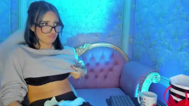 Image 10 of roxxy_lee Stream on Chaturbate on 21 months ago