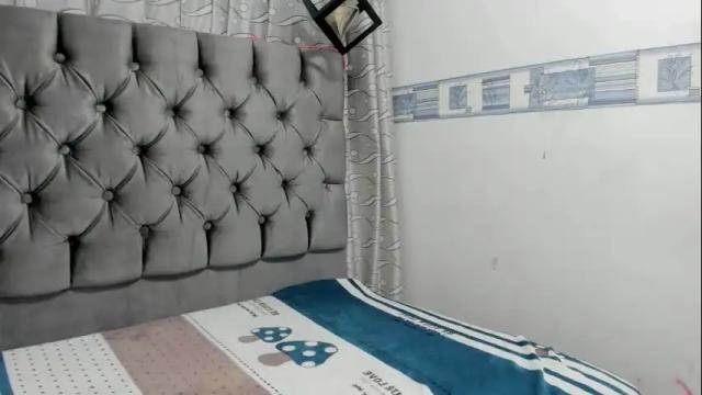 Image 12 of roxxy_velasquez Stream on Chaturbate on 1 month ago