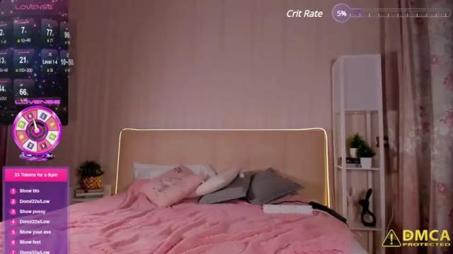 Image 8 of roxy_bowman Stream on Chaturbate on 13 months ago