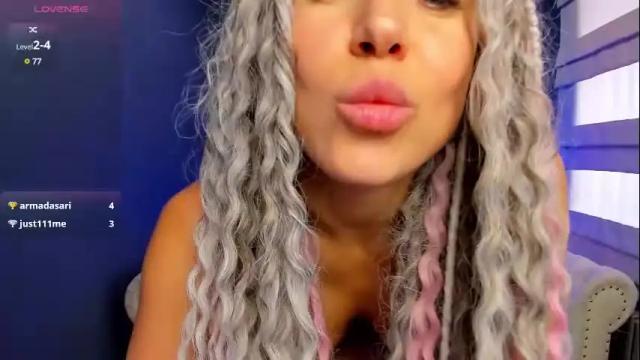 Thumbnail 3, roxy_mars's Stream at Chaturbate, 1 month ago
