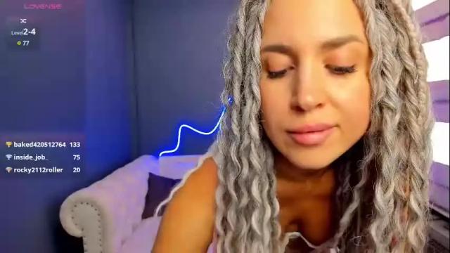 Image 3 of roxy_mars Stream on Chaturbate on 25 days ago