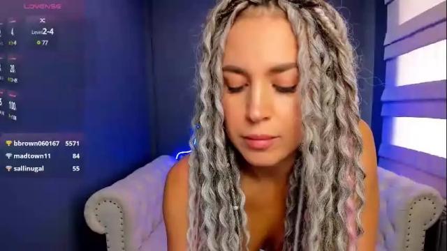 Image 8 of roxy_mars Stream on Chaturbate on 26 days ago