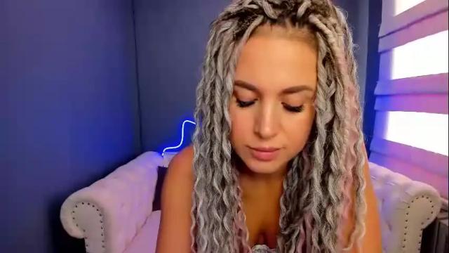 Image 6 of roxy_mars Stream on Chaturbate on 12 days ago