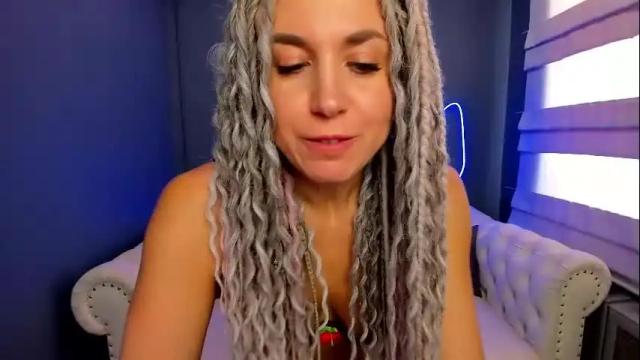 Image 2 of roxy_mars Stream on Chaturbate on 4 days ago