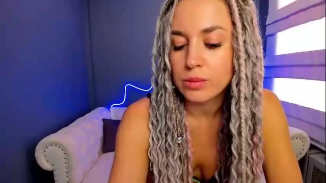 Image 7 of roxy_mars Stream on Chaturbate on 4 days ago