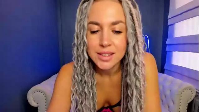 Image 12 of roxy_mars Stream on Chaturbate on 1 day ago