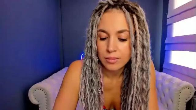 Image 2 of roxy_mars Stream on Chaturbate on 1 month ago