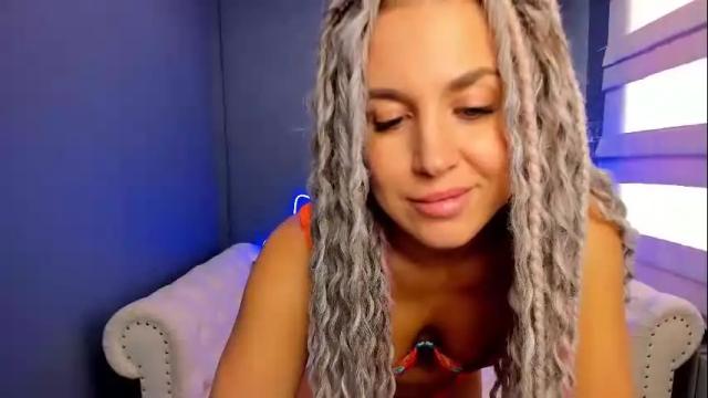 Image 7 of roxy_mars Stream on Chaturbate on 1 month ago