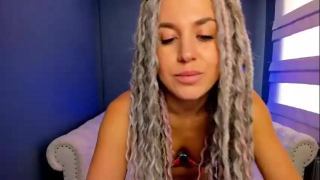 Image 8 of roxy_mars Stream on Chaturbate on 1 month ago