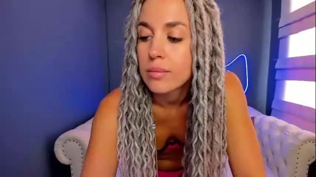 Image 6 of roxy_mars Stream on Chaturbate on 1 month ago