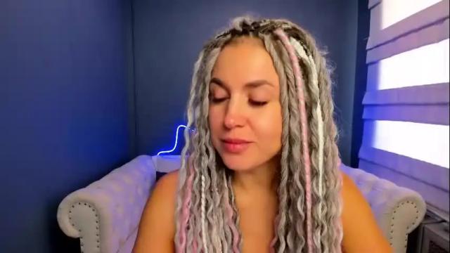 Image 3 of roxy_mars Stream on Chaturbate on 25 days ago