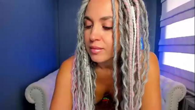 Image 7 of roxy_mars Stream on Chaturbate on 14 days ago