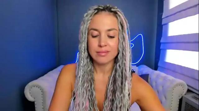 Image 12 of roxy_mars Stream on Chaturbate on 6 days ago