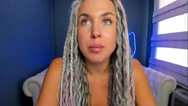 Image 8 of roxy_mars Stream on Chaturbate on 6 days ago