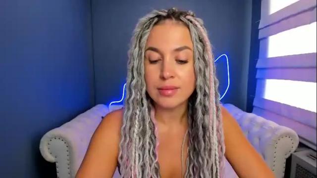 Image 3 of roxy_mars Stream on Chaturbate on 5 days ago
