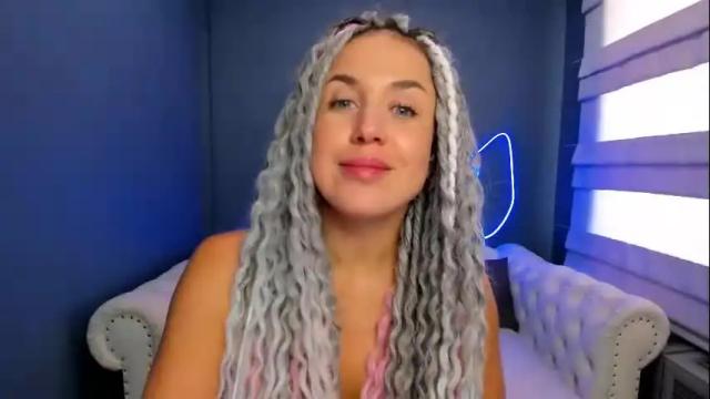 Image 3 of roxy_mars Stream on Chaturbate on 1 day ago
