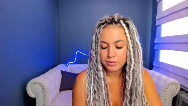 Image 4 of roxy_mars Stream on Chaturbate on 2 months ago
