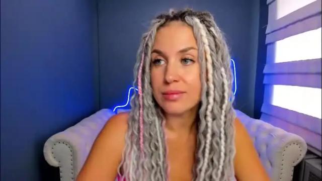 Image 4 of roxy_mars Stream on Chaturbate on 2 months ago