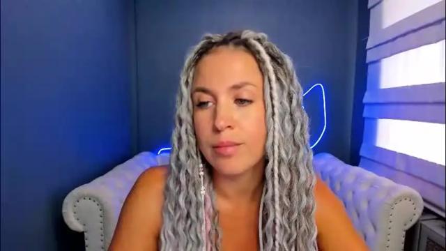 Image 7 of roxy_mars Stream on Chaturbate on 2 months ago