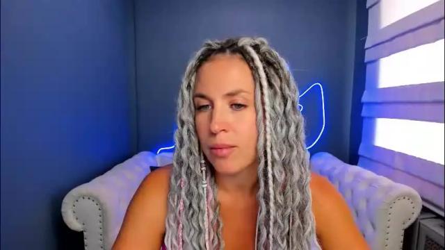 Image 8 of roxy_mars Stream on Chaturbate on 2 months ago
