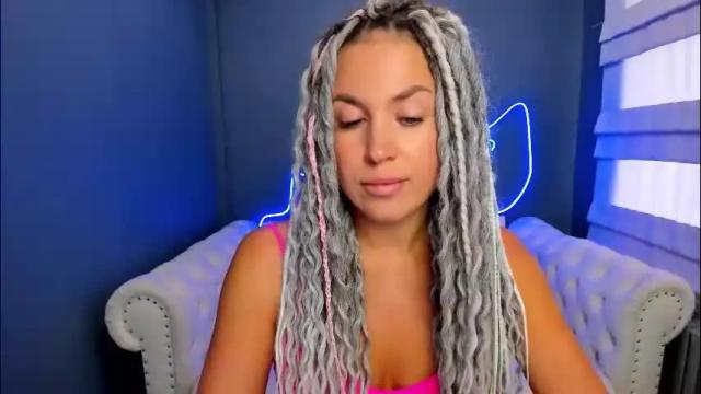 Image 3 of roxy_mars Stream on Chaturbate on 2 months ago