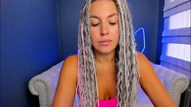 Image 7 of roxy_mars Stream on Chaturbate on 2 months ago