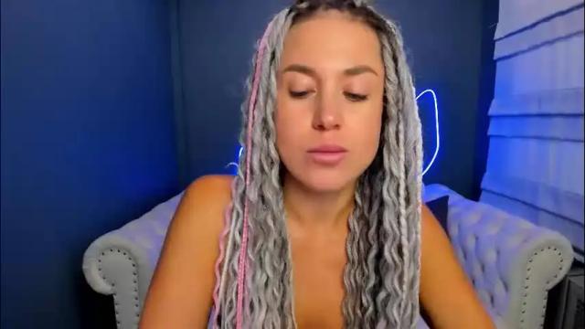 Image 3 of roxy_mars Stream on Chaturbate on 2 months ago