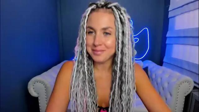 Image 2 of roxy_mars Stream on Chaturbate on 1 month ago