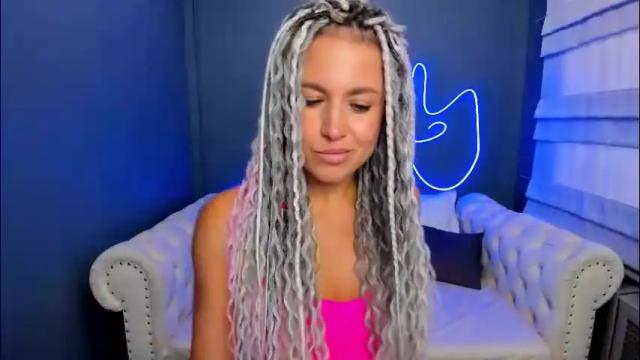 Image 12 of roxy_mars Stream on Chaturbate on 1 month ago