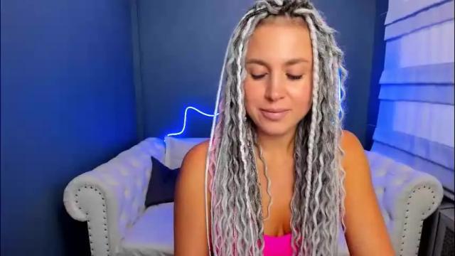 Image 3 of roxy_mars Stream on Chaturbate on 1 month ago