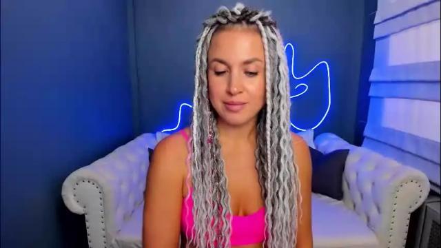 Image 3 of roxy_mars Stream on Chaturbate on 1 month ago