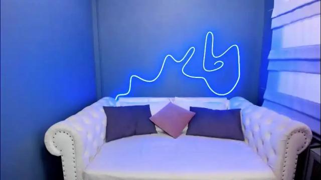 Image 11 of roxy_mars Stream on Chaturbate on 1 month ago