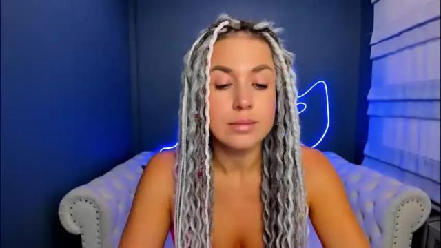 Image 2 of roxy_mars Stream on Chaturbate on 1 month ago